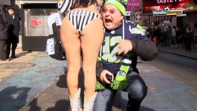 Times Square se 'enciende' con la fiesta NFL previo al Super Bowl