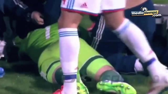 Montenegro-Rusia, suspendido por bengalas