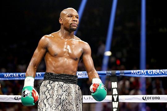 Sin rival, Mayweather Jr. regresó a entrenar