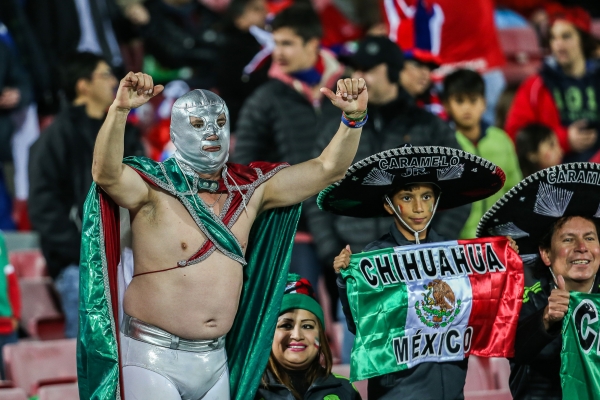 En los enmascarados no podían faltar.