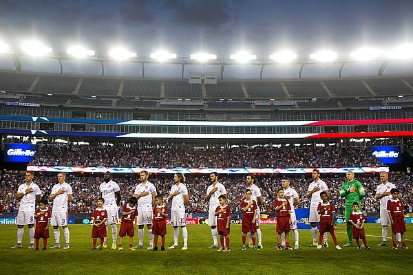 Estados Unidos durante la ceremonia de los Himnos.
