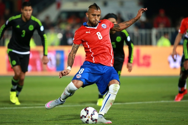 Vidal anotó el penal que significó el 3-2 parcial.