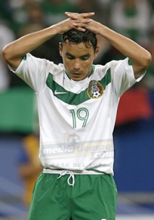 Omar Bravo lamentó haber fallado el penal del empate