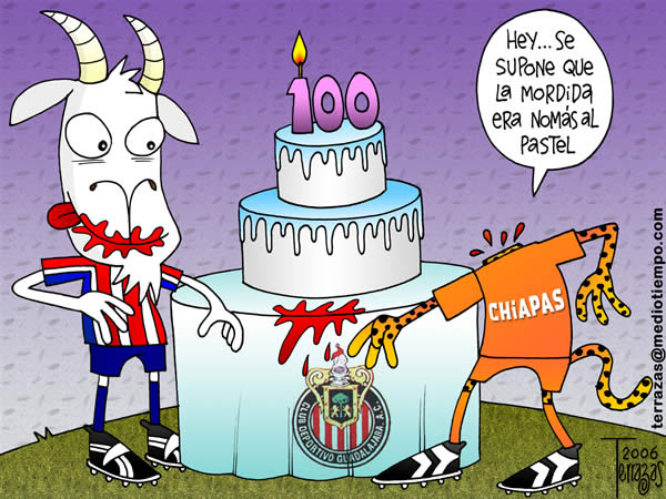 La gran mordida chiva al pastel de su centenario La gran mordida chiva al...