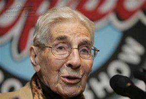Phil Rizzitano Fallece Phil Rizzuto, miembro del Salón de la Fama