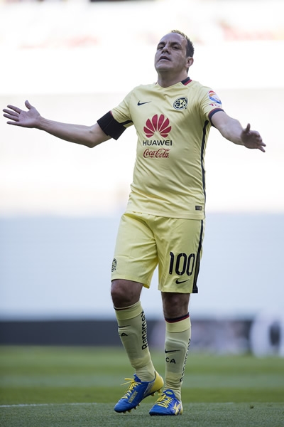 Blanco inició con toda autoridad.