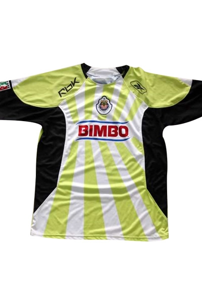 De cara al Clásico Nacional, ¿cuál es tu playera favorita de Chivas?