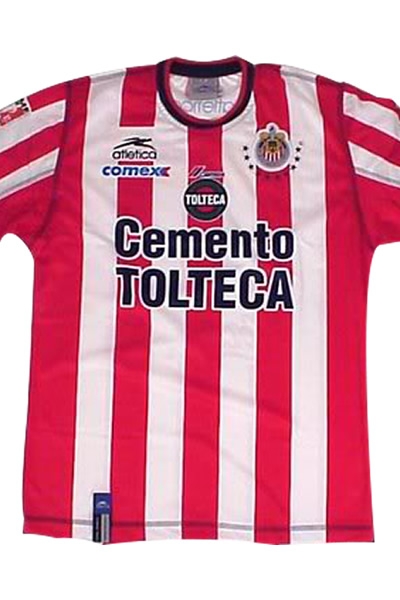 De cara al Clásico Nacional, ¿cuál es tu playera favorita de Chivas?