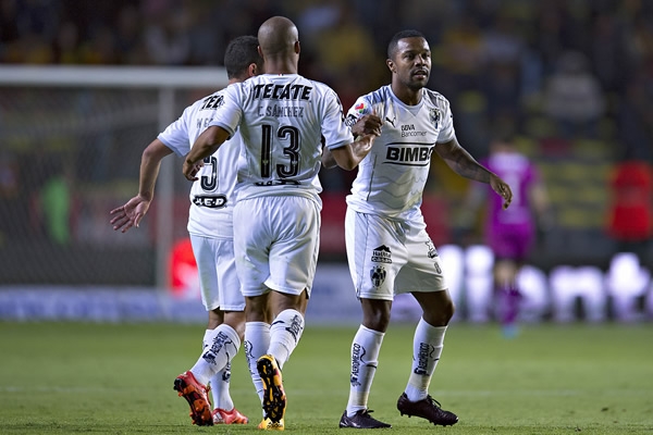 El poderío Rayado dejó viendo estrellas al rival.