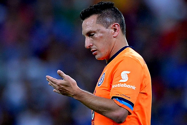 Giménez de milagro logró continuar.