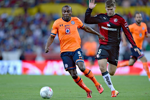 Guerrón dio asistencia y fue todo lo que hizo.