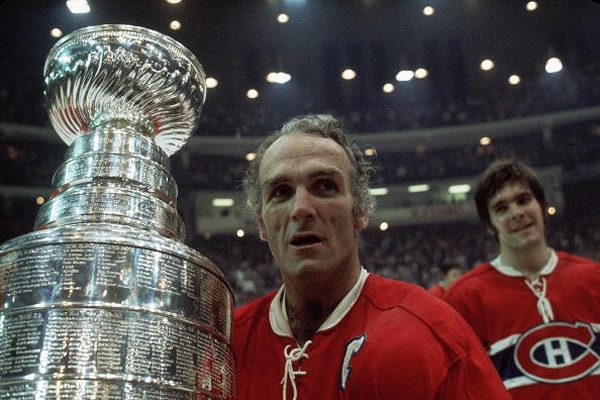 Henri Richard, ganador de 11 Copas Stanley con los Montreal Canadiens.