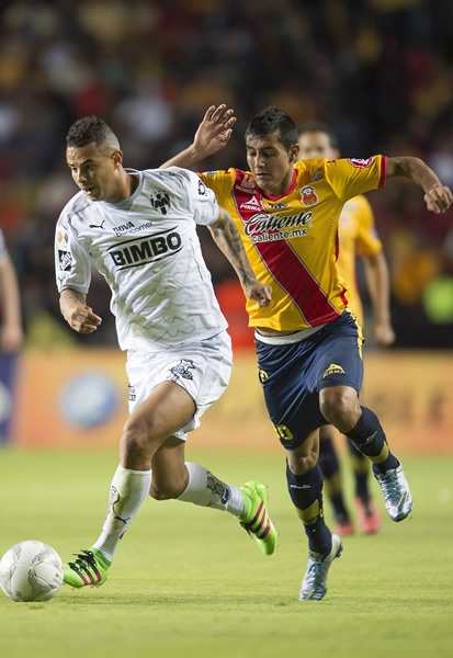 Los Rayados no tenían la pelota con facilidad.