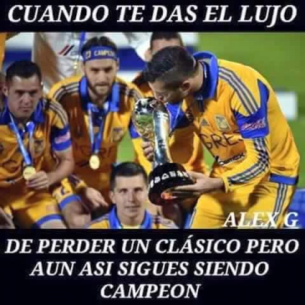 Memes del Clásico Regio 106