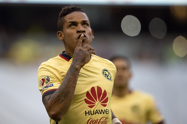 Michael Arroyo le dedicó el gol a su padre.