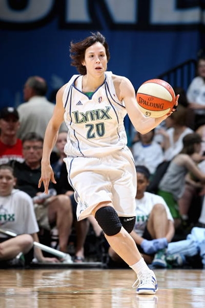 Nuria Martínez, basquetbolista española que jugó con Minnesota en la WNBA.