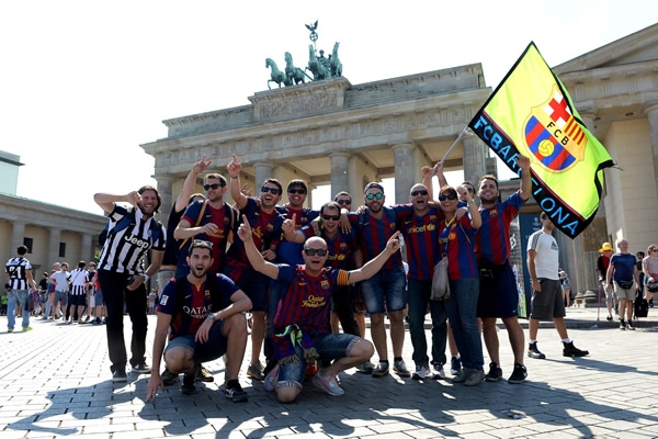 Apoyo total al Barça que buscará su triplete.