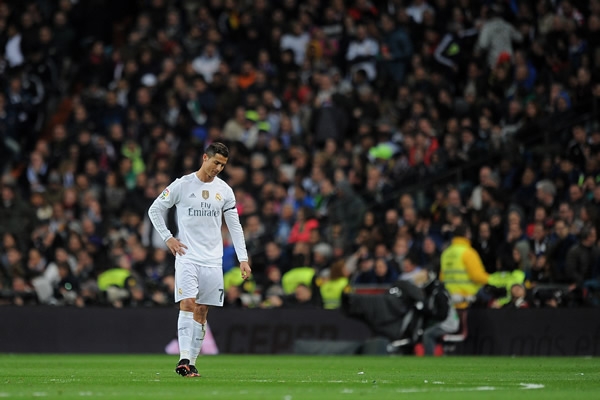 Cristiano empezó a desesperarse temprano en el juego.