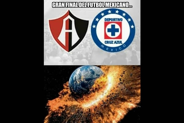 Cruz Azul, víctima de los memes del 2015.