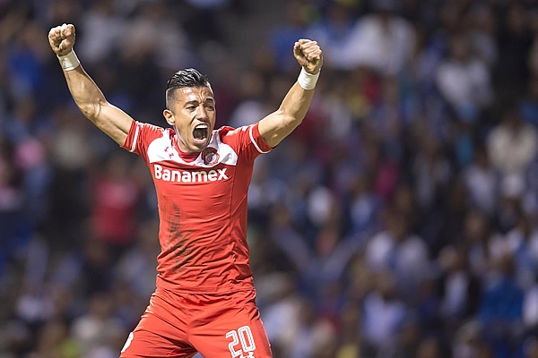 El colombiano Uribe anotó el 0-2 parcial.