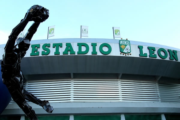 El estadio de León listo para recibir la Final.