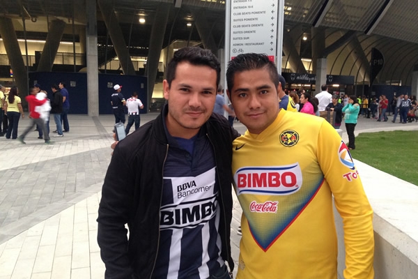 El Estadio BBVA Bancomer fue topado por la afición rayada y azulcrema.