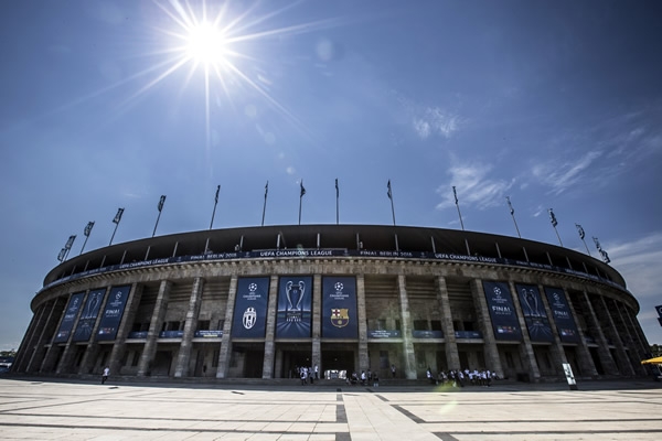 El Estadio Olímpico de Berlín así lució previo al duelo.