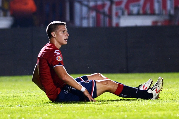 Furch también se llevó sus golpes.