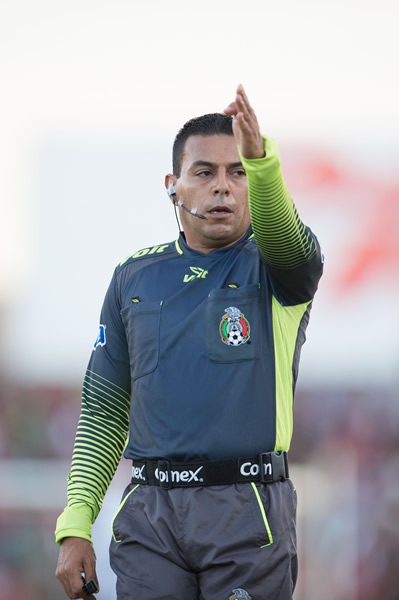 Jonathan Hernández Juárez fue el silbante encargado de las acciones.