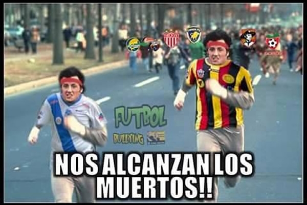 Los memes de la J16.