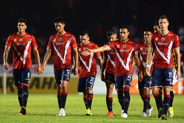 Los Tiburones se fueron con desventaja al descanso.