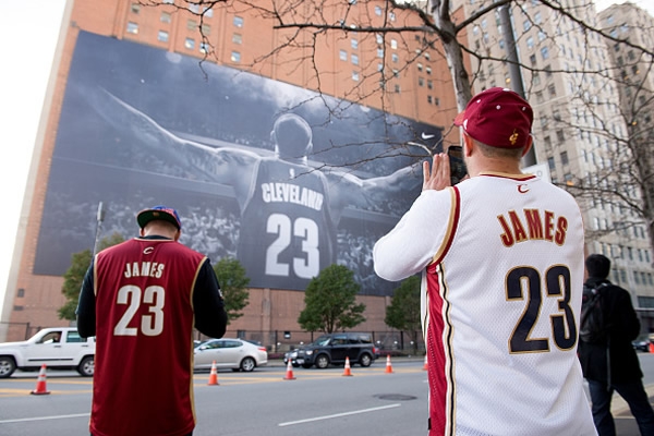Los momentos más icónicos en la carrera de LeBron James. 