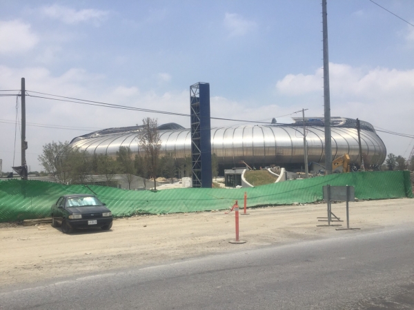 Nuevo estadio a un mes de su apertura