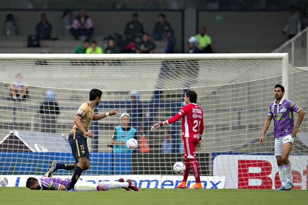 Pumas abrió el marcador al minuto 4.