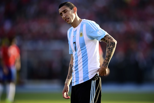 Sampaoli, desesperado luego de que el gol no caía.