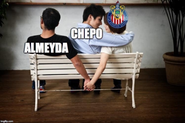 Se fue el Chepo y los memes le dan el adiós de Chivas.