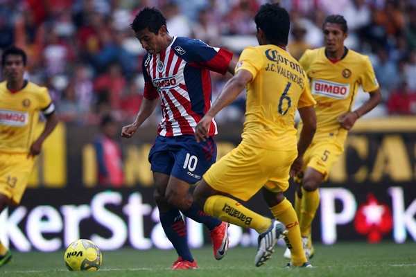 El 'Venado' Medina intentando crear una oportunidad