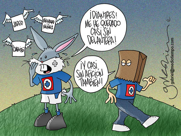 Cruz Azul dice: diantres, me he quedado casi sin delantera. El aficionado...