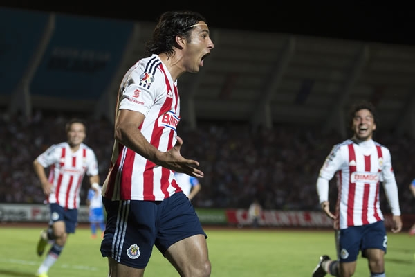 Aldo de Nigris puso el empate para el Rebaño.
