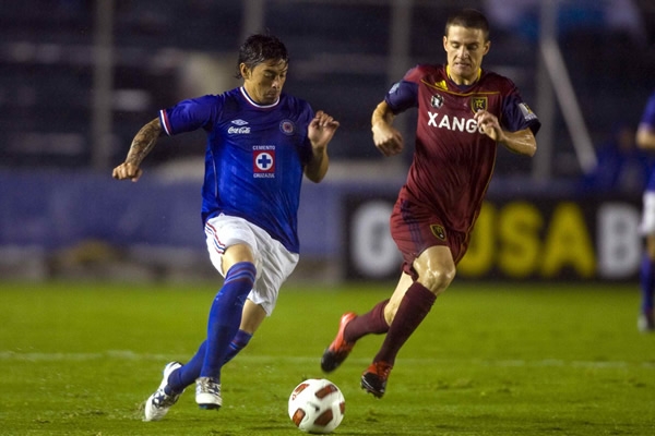 Ambos equipos se brindaron
