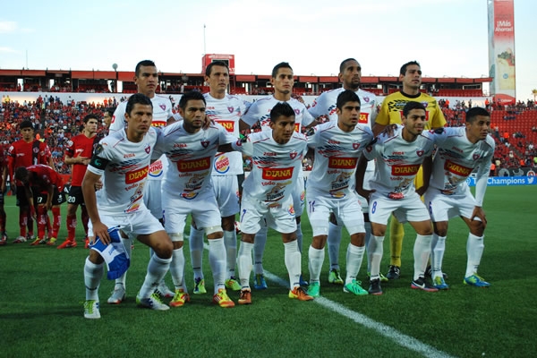 Así respondió el cuadro salvadoreño.