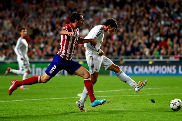 Bale no deja de insistir, pero la fortuna no está de su lado.