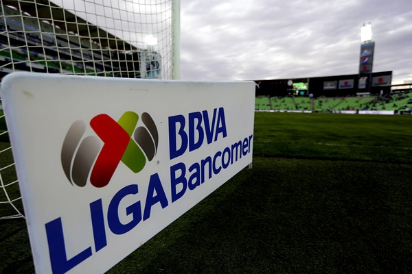 Bienvenidos al Santos-Pachuca, J11 del Clausura 2014.