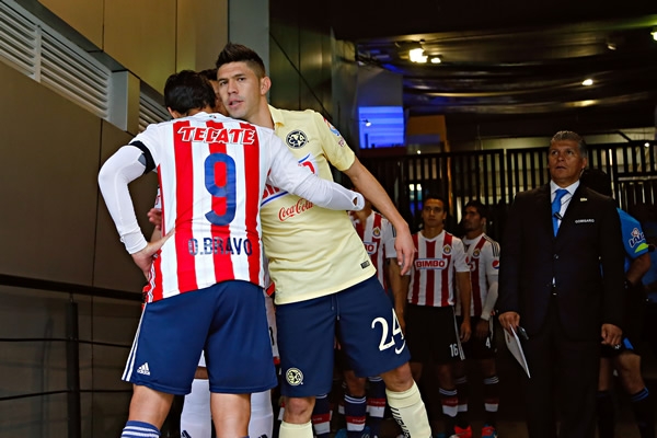 Bravo y Peralta mostraron su gran amistad.
