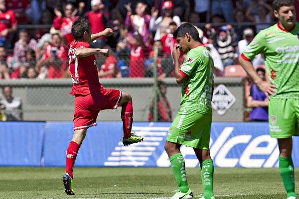 Brizuela terminó perforando la meta chiapaneca.