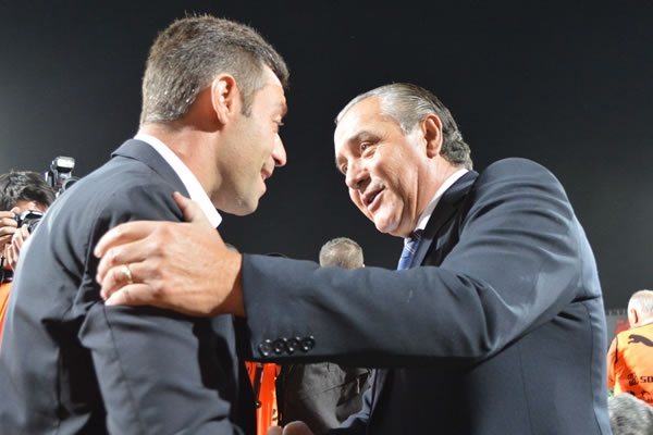 Caixinha y Trejo, los estratega del encuentro.