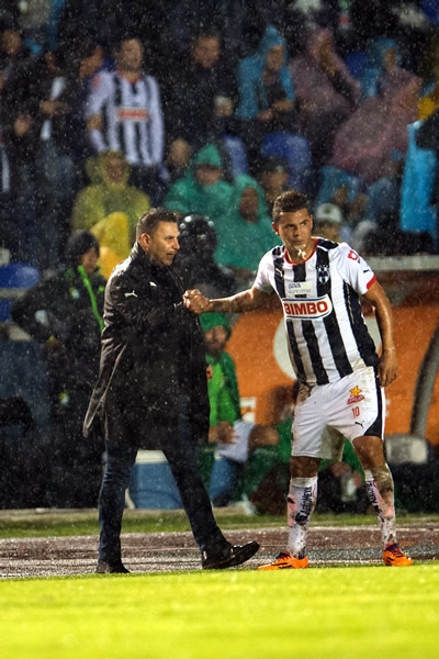 Cardona recibió indicaciones específicas de Mohamed.