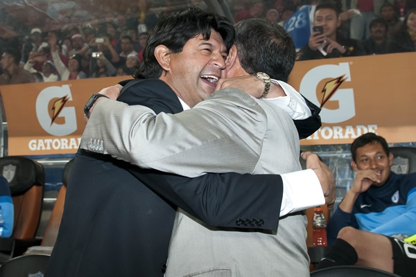 Cardozo y Meza ahora se ven la caras desde los banquillos.