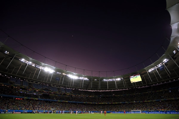 Cayó la noche en la Arena Fonte Nova.