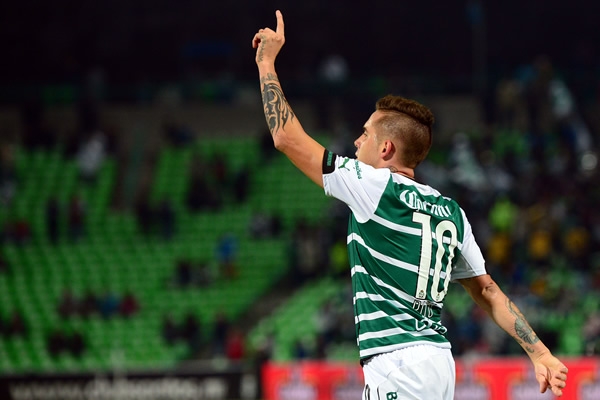 Cejas dio esperanza a su equipo para salir avante del encuentro.